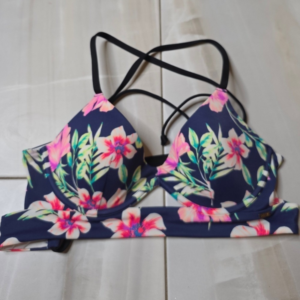 Victorias Secret PINK Tropical Floral Underwire Bikini Top Small 379311-5NJ B1